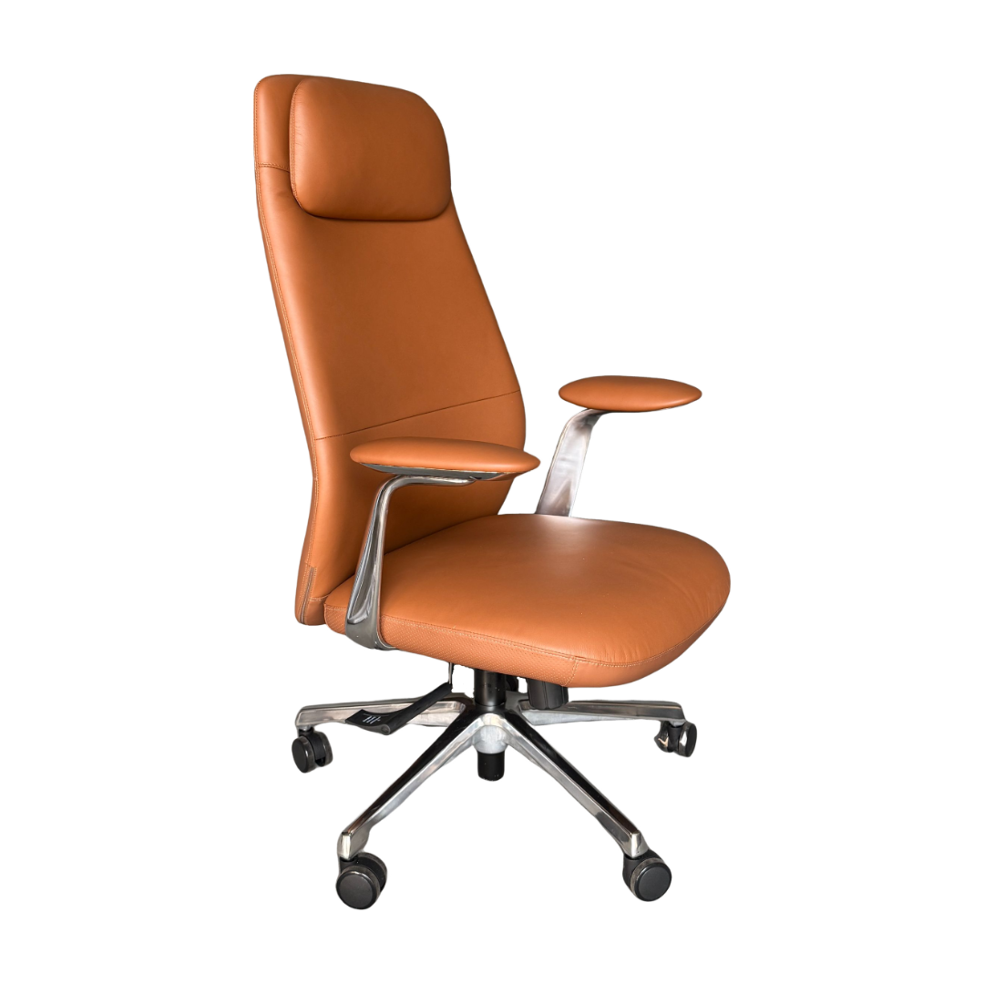 琉森瓦半牛皮辦公椅